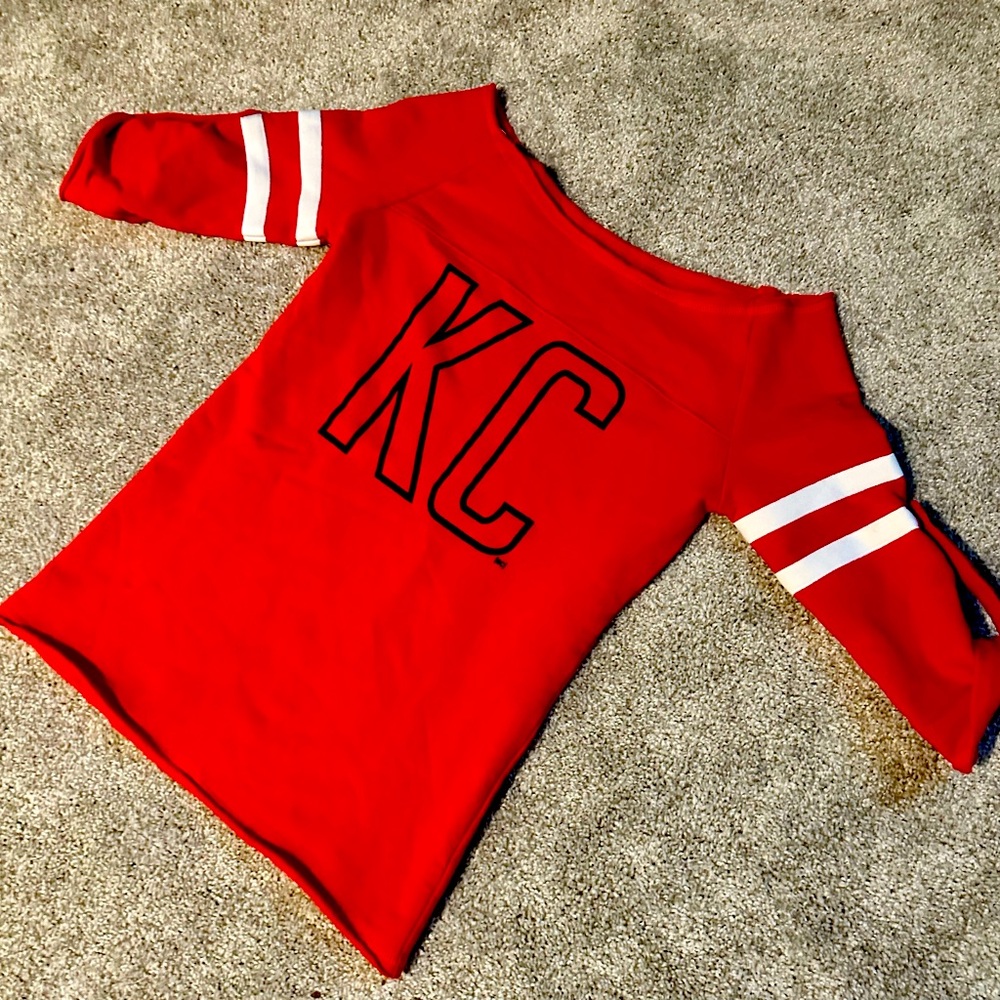 KC Chiefs 3/4 Sleeve Sweatshirt - NWOT